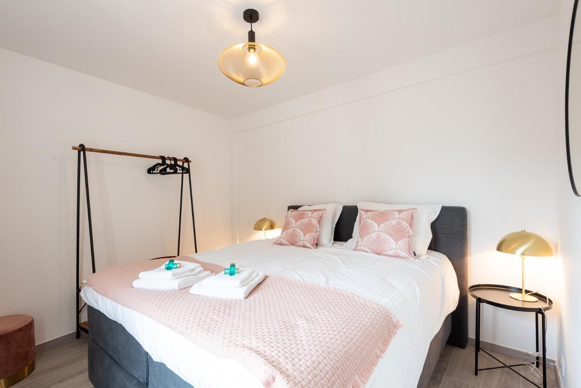 Spacious Penthouse For 8 People In The City Centre Ostende Exterior foto